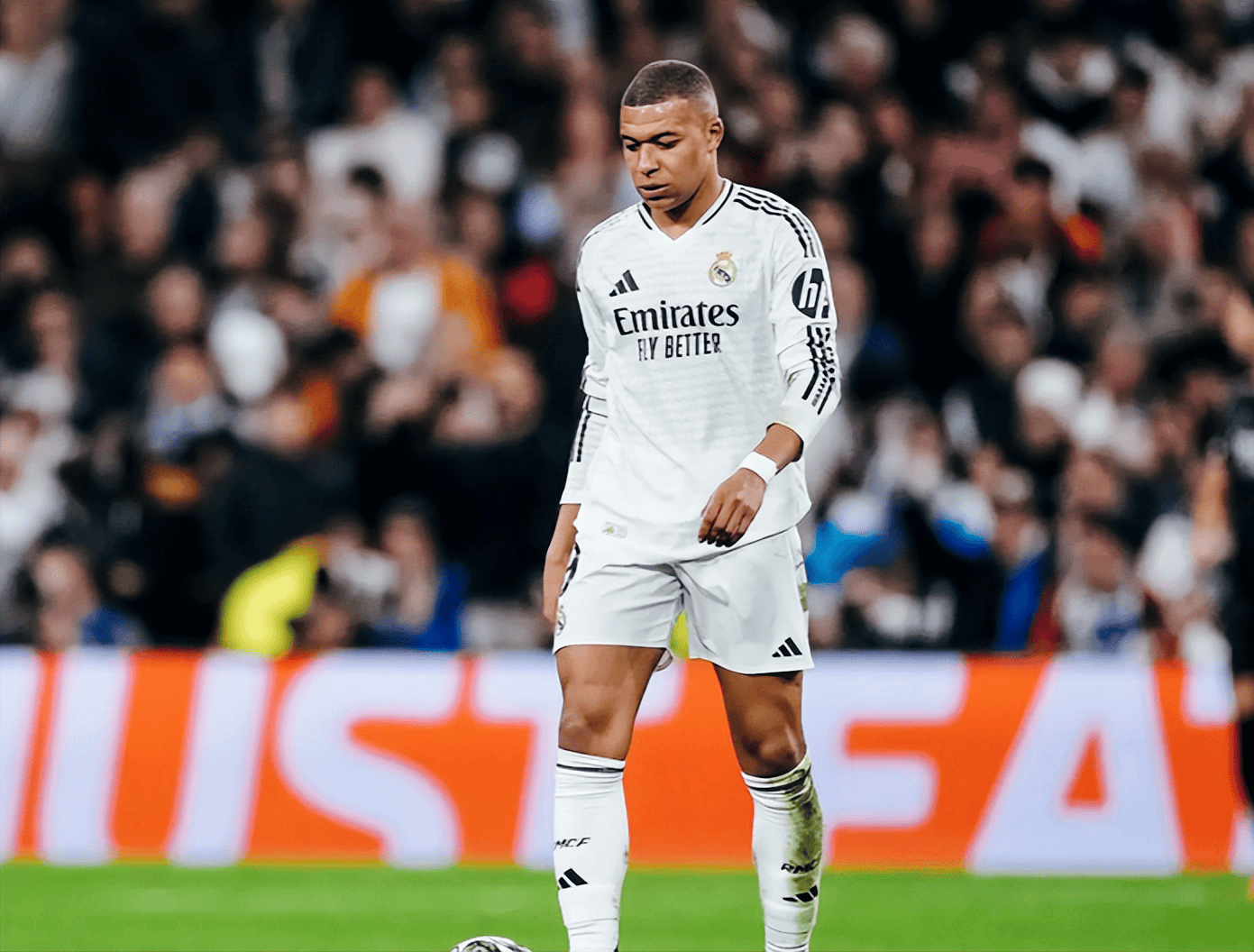 华体会赛后皇家马德里调整名单以备欧冠；临场应变环节打磨；目标明确；年轻球员得到机会的简单介绍